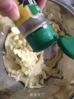 Make Gold cheese potato ball step 4