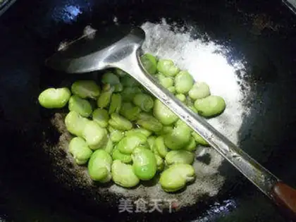 Make Onion fried beans step 5