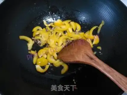 Make Moo-jee-jee-poo-poo step 4