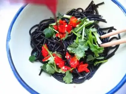 Make Cracker root powder step 4