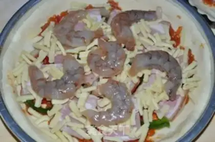 Make Bacon shrimp pizza step 16