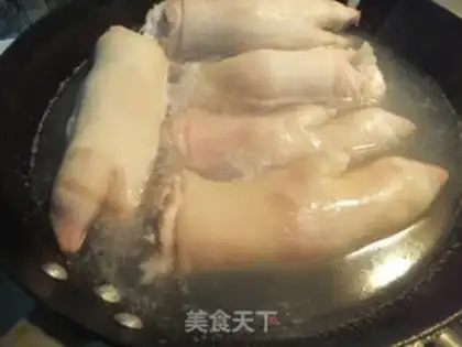 Make Pork hoof step 2