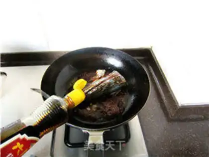 Make Red-burned fish tails step 7