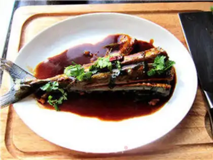 Make Red-burned fish tails step 17