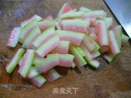 Make White eggs and watermelon peels step 5