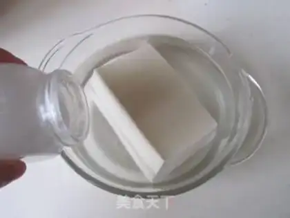 Make Eggs and tofu step 0