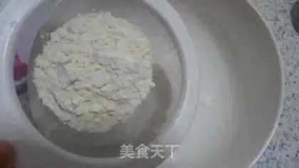 Make Rose cookies step 1
