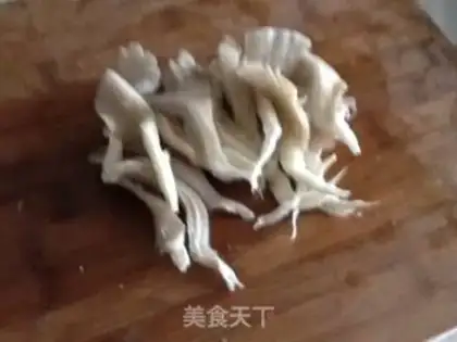Make Pretzel mushrooms step 0