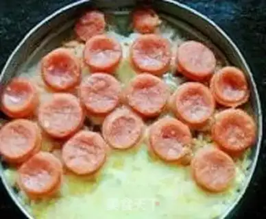 Make Angry little bird rice pizza step 4