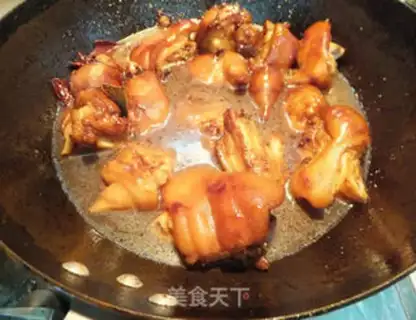 Make Soy pig hoofs step 8