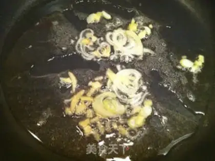 Make Tomato oxen with potatoes step 2