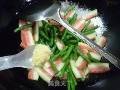 Make Watermelon leather with beans step 10
