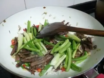 Make Spicy hands tore beef step 6