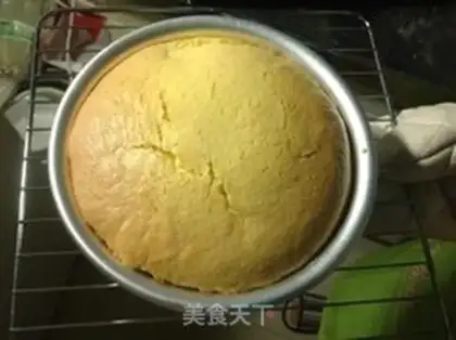 Make Cherry basket birthday cake step 5