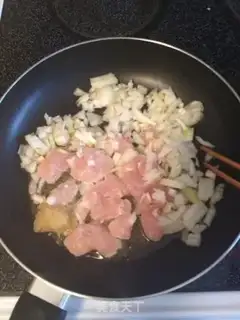 Make Spanish seafood step 2