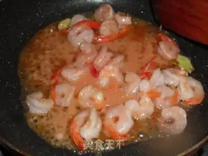 Make Thai pineapple shrimp step 6