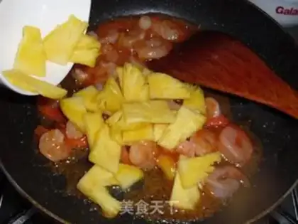 Make Thai pineapple shrimp step 7