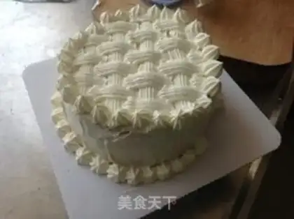 Make Cherry basket birthday cake step 12