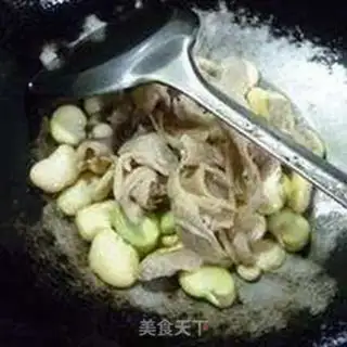Make Scrambled beans step 5
