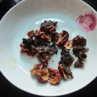 Make Red dates step 1