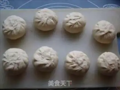 Make Fan buns step 9