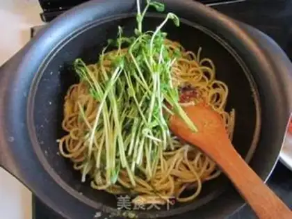Make Shrimp-hot pasta step 9