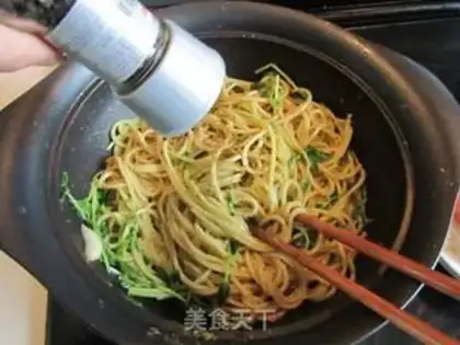 Make Shrimp-hot pasta step 10