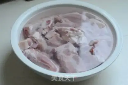 Make Cucumber ribs soup step 0