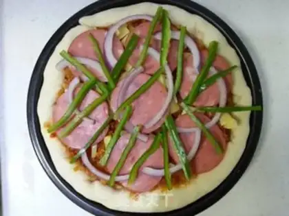 Make Family ham pizza step 16