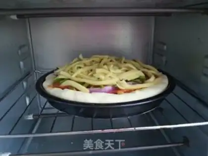 Make Family ham pizza step 18