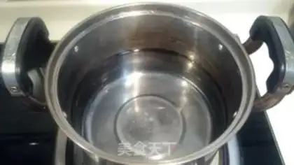 Make Soup from the oily mollusk step 4