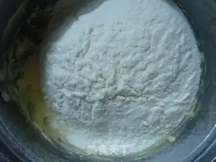 Make Stereo panda cookies step 5