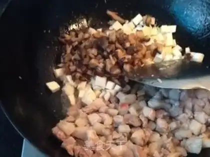 Make Three pieces of sauce step 6