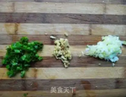 Make Meatmeal peanut noodles step 3