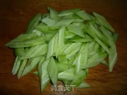 Make Cucumber eggs step 0