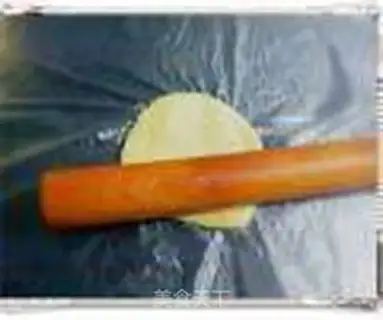 Make Rose bread step 6