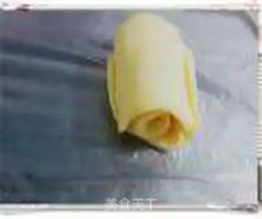 Make Rose bread step 8