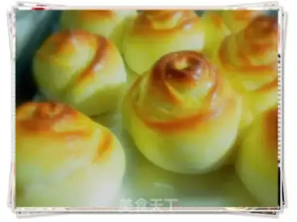 Make Rose bread step 15