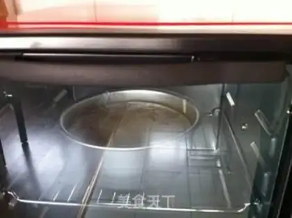 Make Chocolate twilight cake step 18