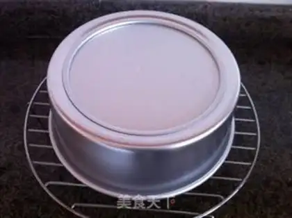 Make Chocolate twilight cake step 19