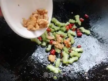 Make A walnut fragrance step 7