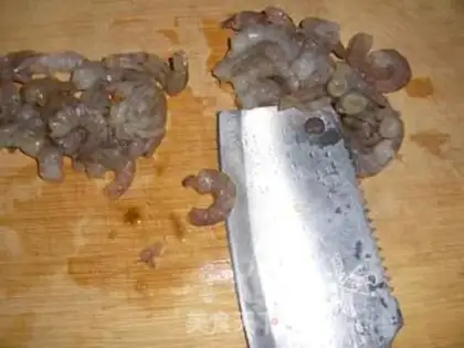 Make Tomato shrimp step 1