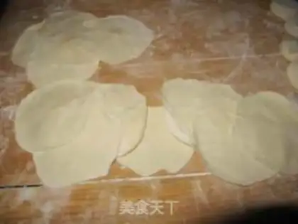 Make Lamb dumplings step 19