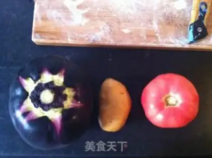 Make Tomato, tomato potatoes step 0