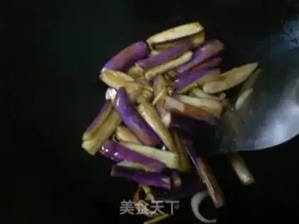 Make Soup and eggplant noodles step 4