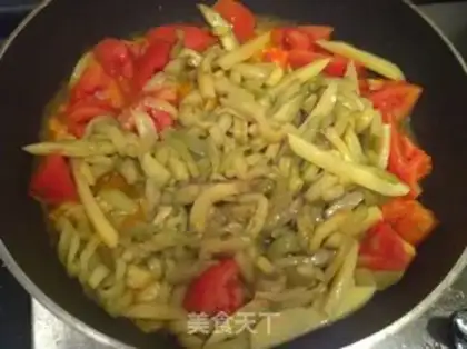 Make Tomato, tomato potatoes step 5