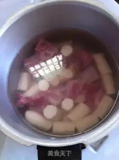 Make The iron stick is full of chop soup step 2