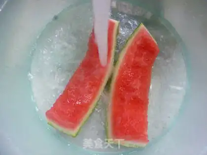 Make Snow gravy and watermelon step 2