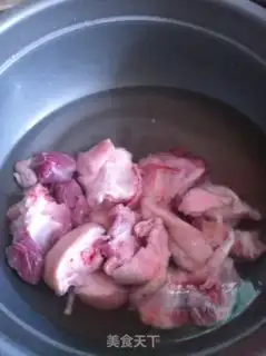 Make Red burning of pigs