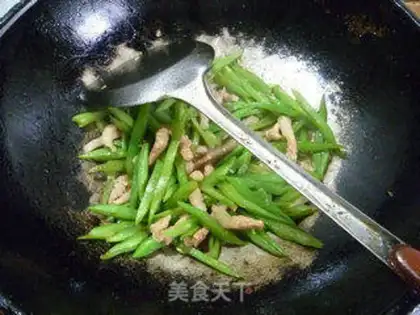 Make Five flowers and beans step 11